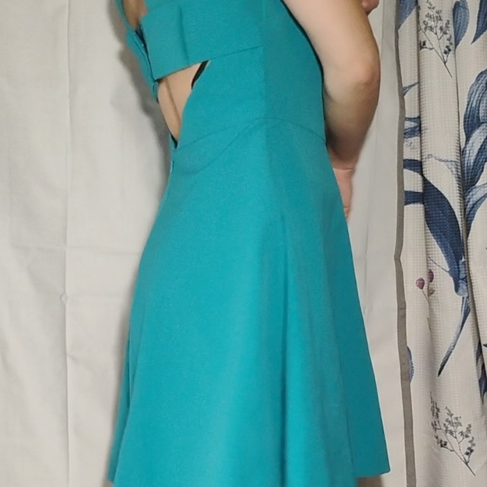 Elegant Teal Sleeveless Dress Size M